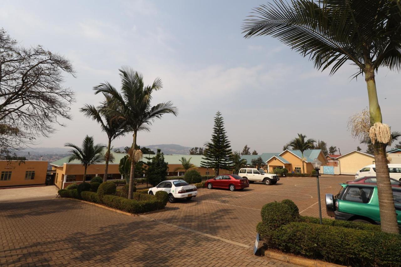 St Etienne Guest House Kigali Buitenkant foto