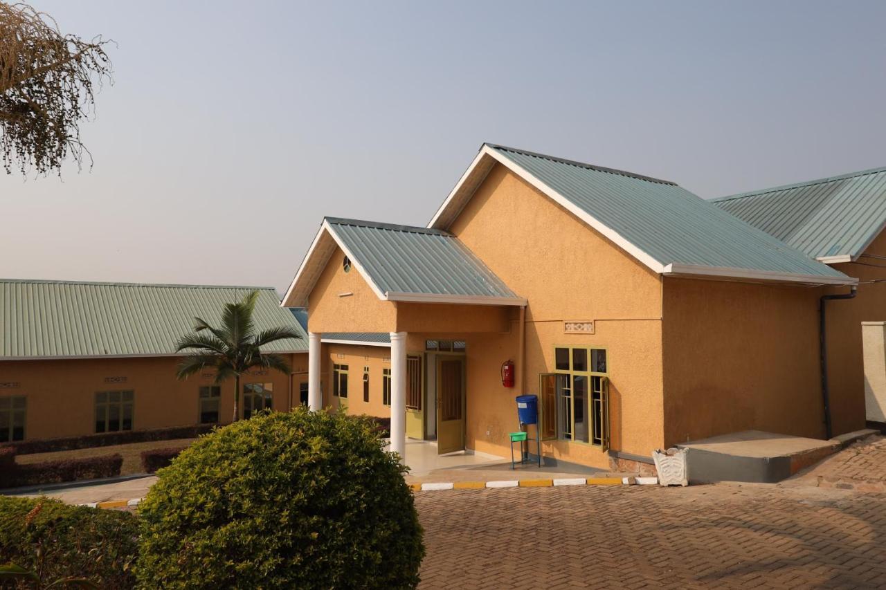 St Etienne Guest House Kigali Buitenkant foto
